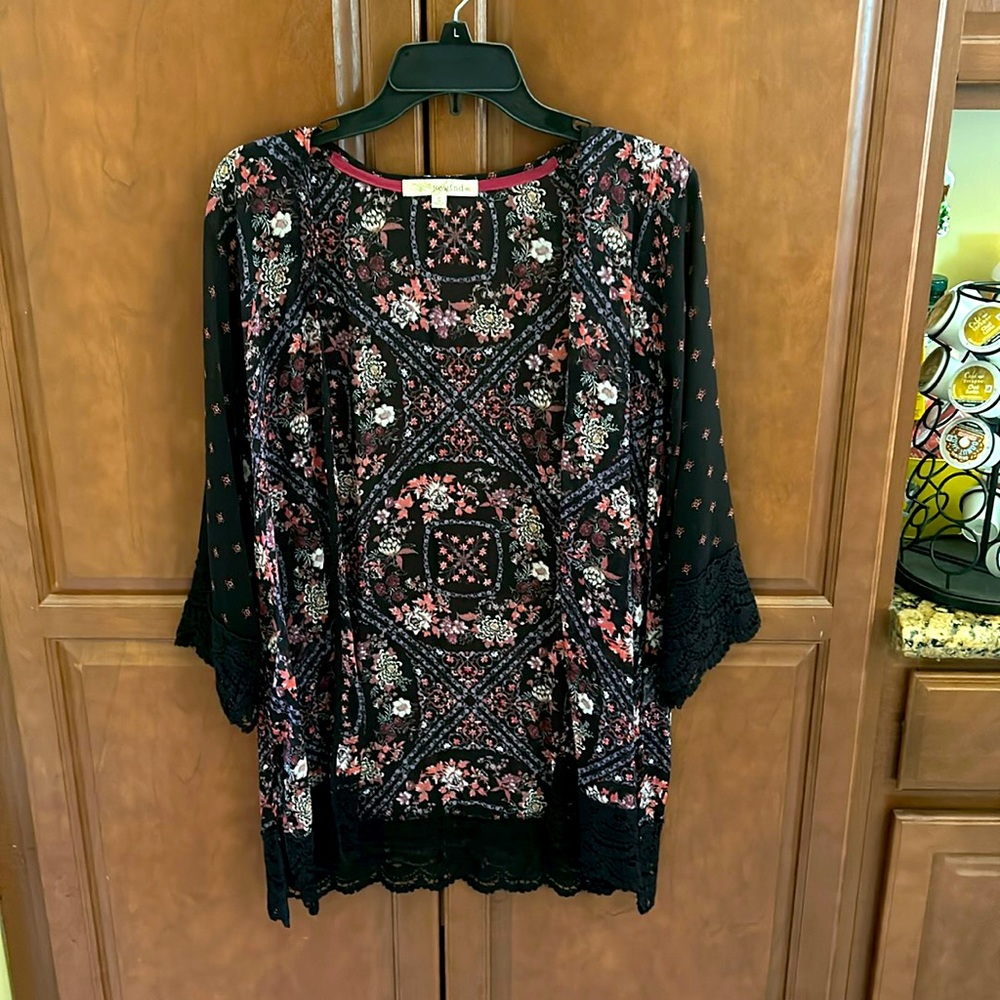 Rewind Sheer Shawl